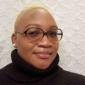 Meet your Posher, Lyn